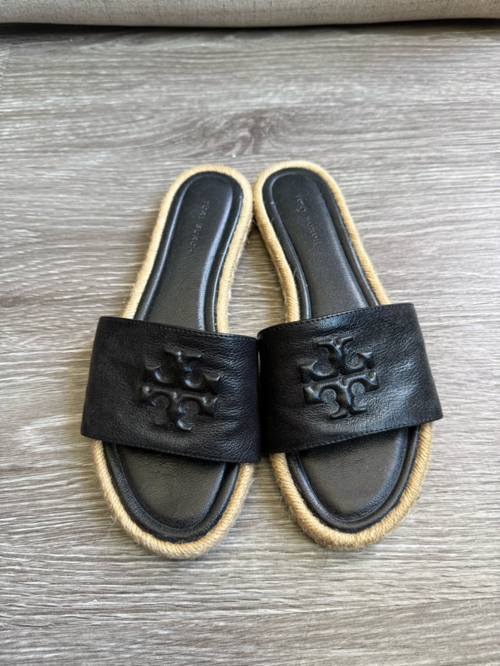 Tory Burch Black Leather Slide Sandals with Natural Rope Edge